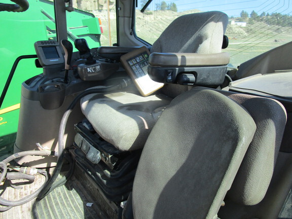 2008 John Deere 7330 Premium Tractor