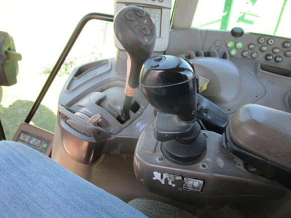 2008 John Deere 7330 Premium Tractor