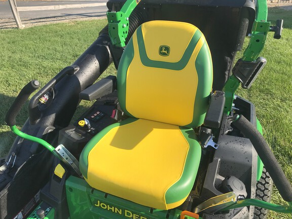 2024 John Deere Z545R Mower/Zero Turn