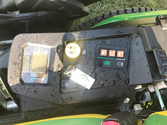 2024 John Deere Z545R Mower/Zero Turn