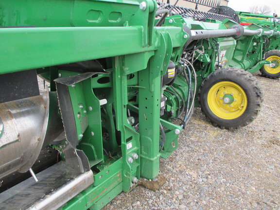 2024 John Deere HD50F Header Combine