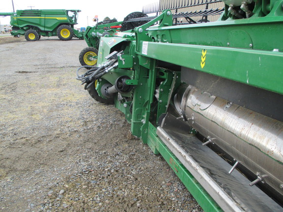 2024 John Deere HD50F Header Combine