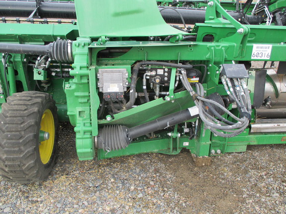 2024 John Deere HD50F Header Combine