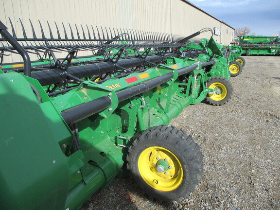 2024 John Deere HD50F Header Combine