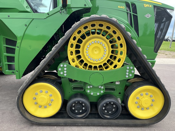 2024 John Deere 9RX 640 Tractor Rubber Track