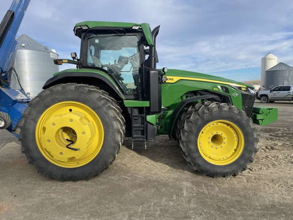 2024 John Deere 8R 310 Tractor