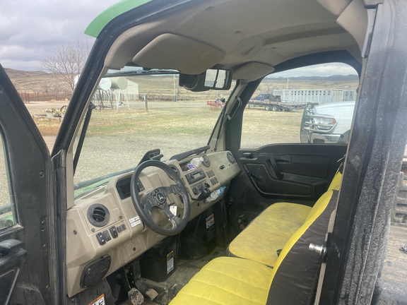 2022 John Deere XUV 835R ATV