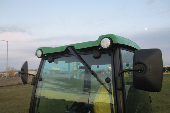 2024 John Deere 2025R Tractor Compact