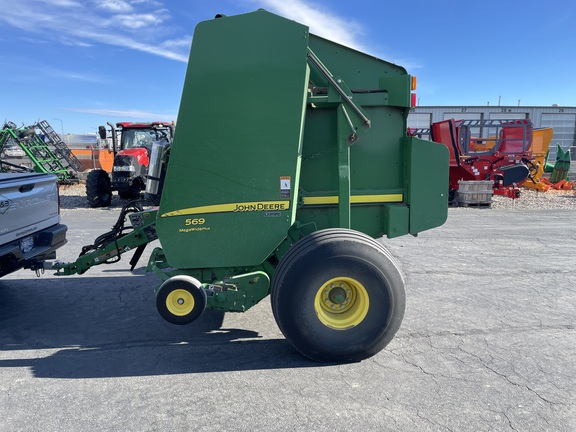 2014 John Deere 569 Baler/Round