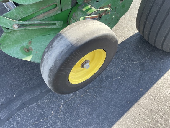 2014 John Deere 569 Baler/Round