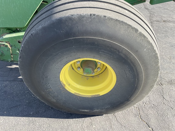 2014 John Deere 569 Baler/Round