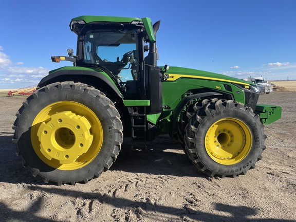 2024 John Deere 8R 310 Tractor