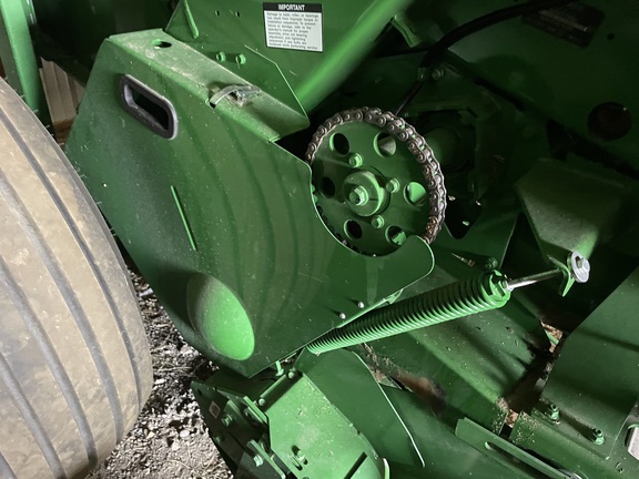 2023 John Deere 560M Baler/Round