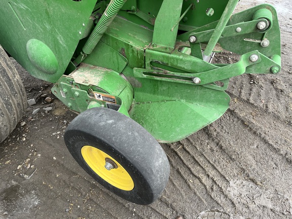 2018 John Deere 560M Baler/Round