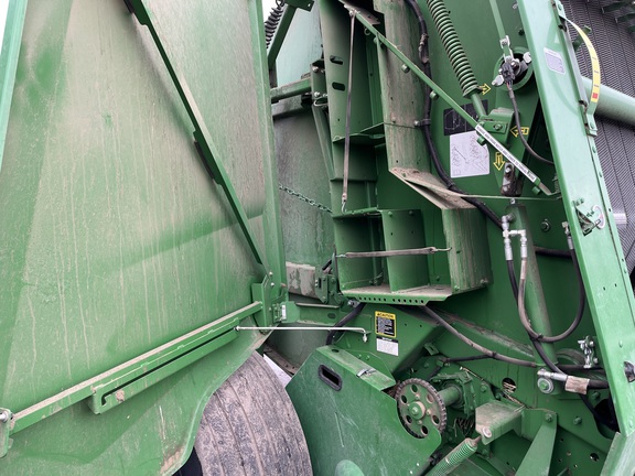 2018 John Deere 560M Baler/Round