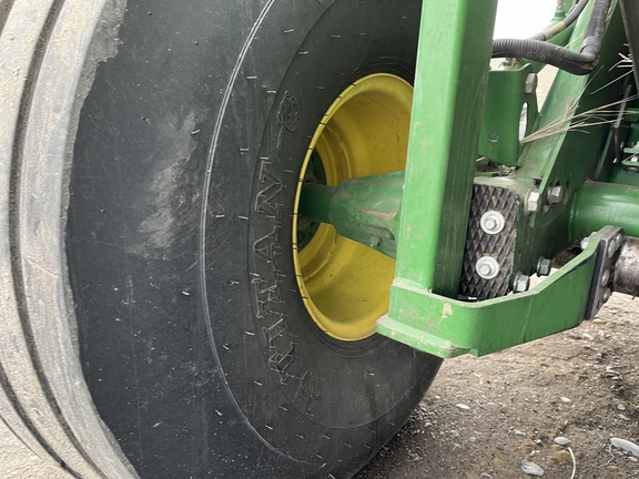 2018 John Deere 560M Baler/Round