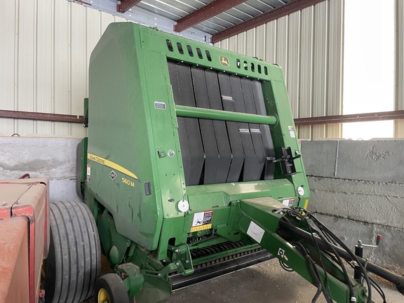 2022 John Deere 560M Baler/Round