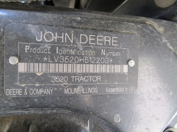 2009 John Deere 3520 Tractor Compact