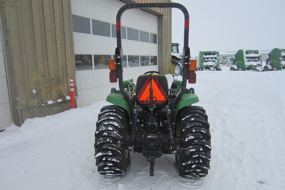 2016 John Deere 3038E Tractor Compact