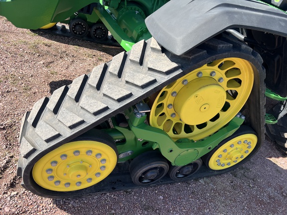 2022 John Deere 8RX 370 Tractor Rubber Track