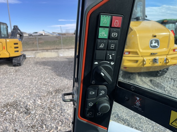2020 Bobcat T66 Compact Track Loader