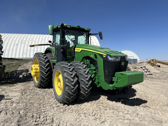 2022 John Deere 8R 280 Tractor