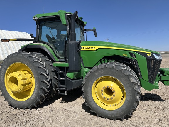 2022 John Deere 8R 280 Tractor