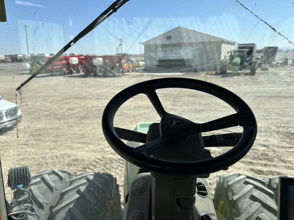 2022 John Deere 8R 280 Tractor