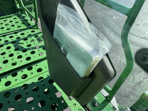 2024 John Deere X9 1000 Combine