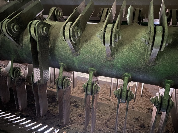 2024 John Deere X9 1000 Combine