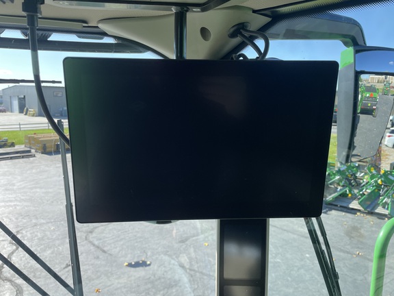 2024 John Deere X9 1000 Combine