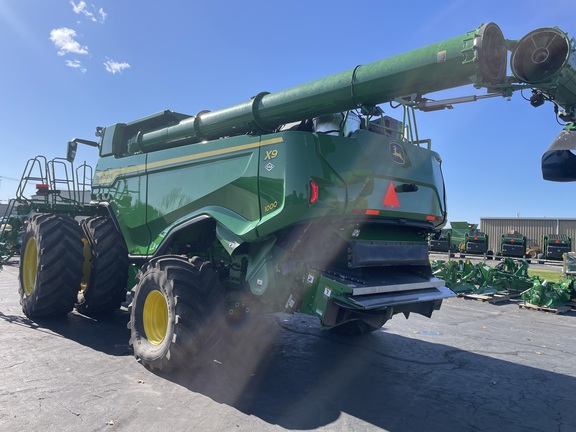 2024 John Deere X9 1000 Combine