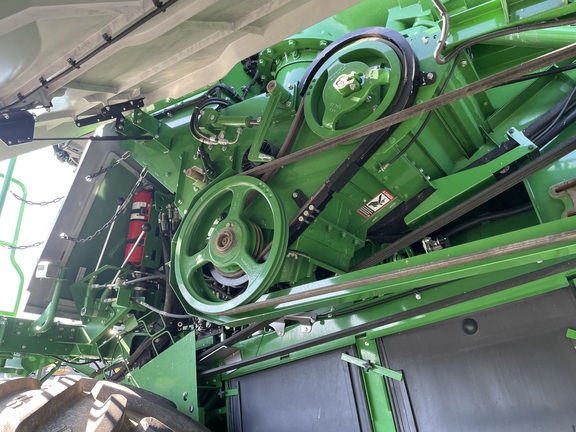 2024 John Deere X9 1000 Combine