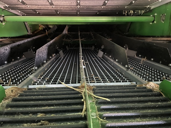 2024 John Deere X9 1000 Combine