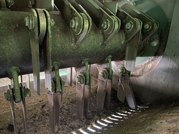 2024 John Deere X9 1000 Combine