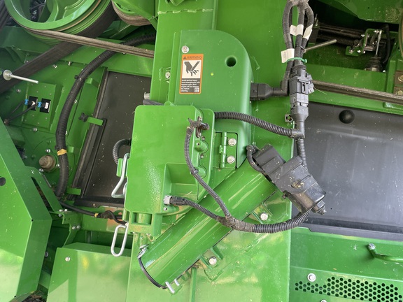 2024 John Deere X9 1000 Combine