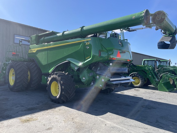 2024 John Deere X9 1000 Combine