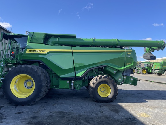 2024 John Deere X9 1000 Combine