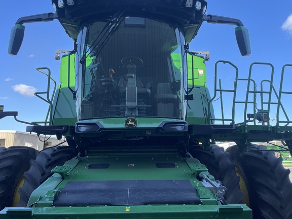 2024 John Deere X9 1000 Combine