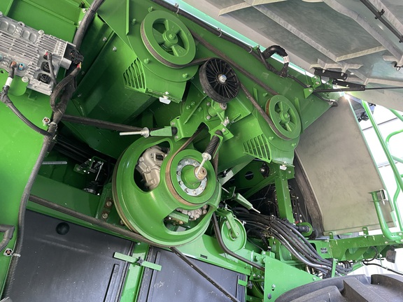 2024 John Deere X9 1000 Combine