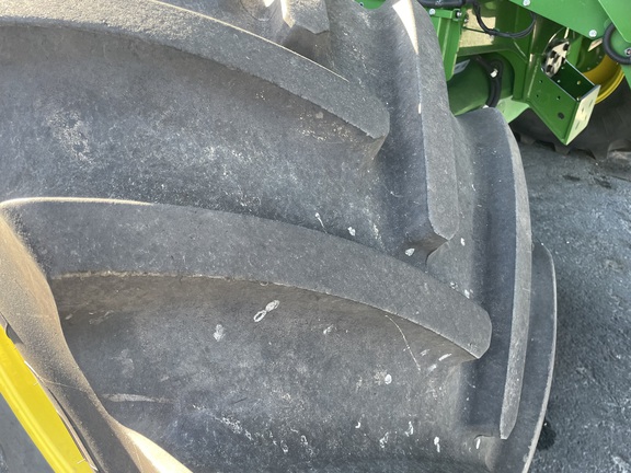 2024 John Deere X9 1000 Combine