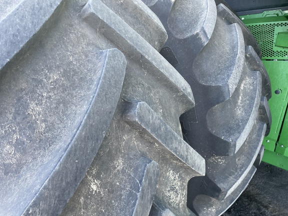 2024 John Deere X9 1000 Combine