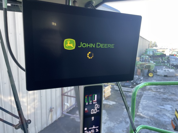 2024 John Deere X9 1000 Combine