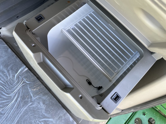 2024 John Deere X9 1000 Combine