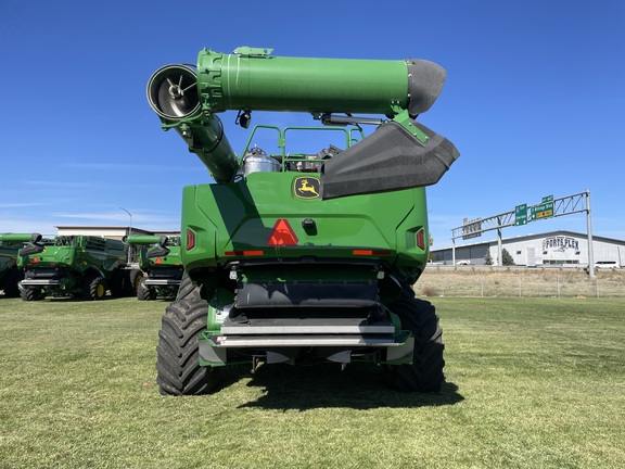 2024 John Deere X9 1000 Combine