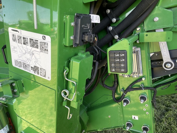 2024 John Deere X9 1000 Combine