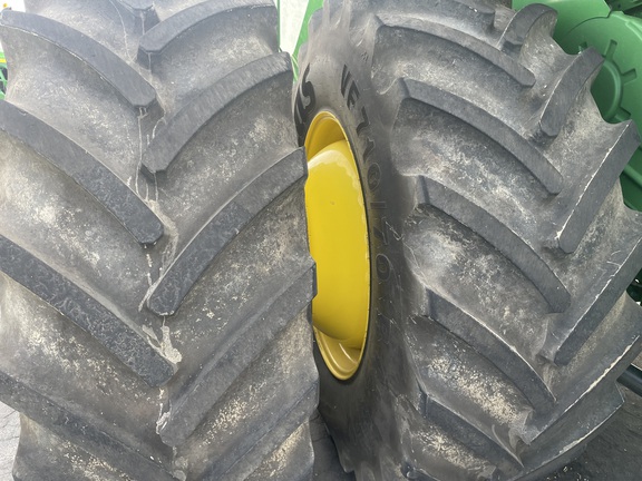 2024 John Deere X9 1000 Combine