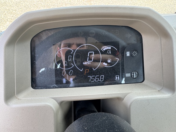 2024 John Deere XUV 835R ATV