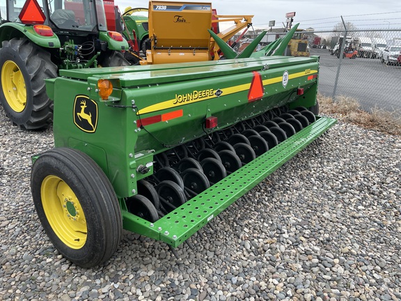 2023 John Deere BD1113 Drill