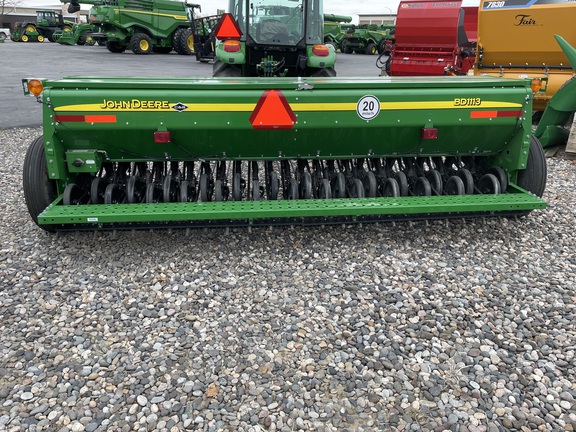 2023 John Deere BD1113 Drill